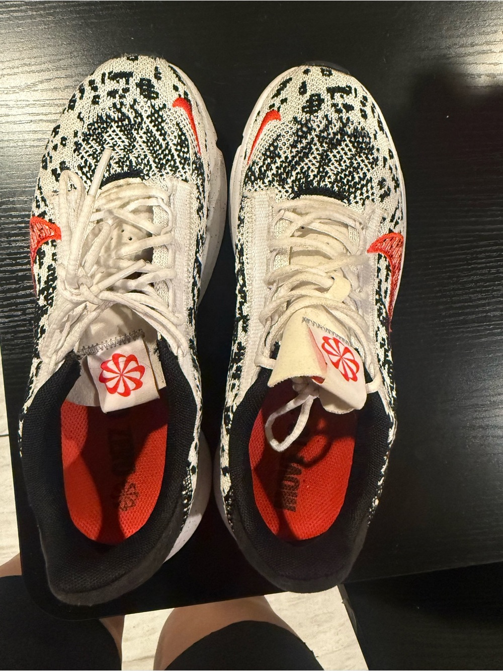 Nike womens superrep go 3 flynit running shoe  White, Black & Red Sneakers